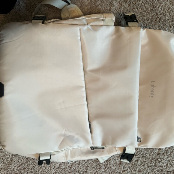 Cream Backpack - Picture 4 of 14